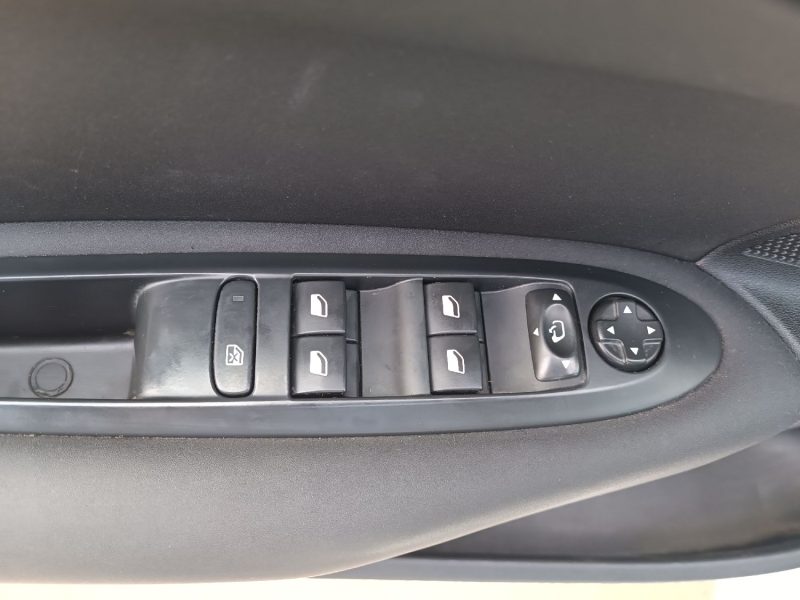 CITROEN C4 STE II 1.6 BlueHDi 120cv