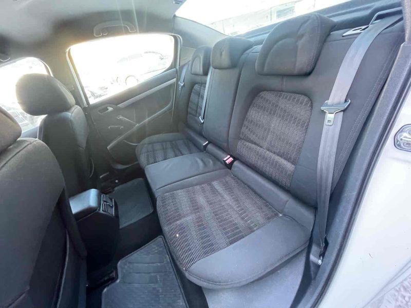 PEUGEOT 407 2009 1.6 HDi 110 cv 