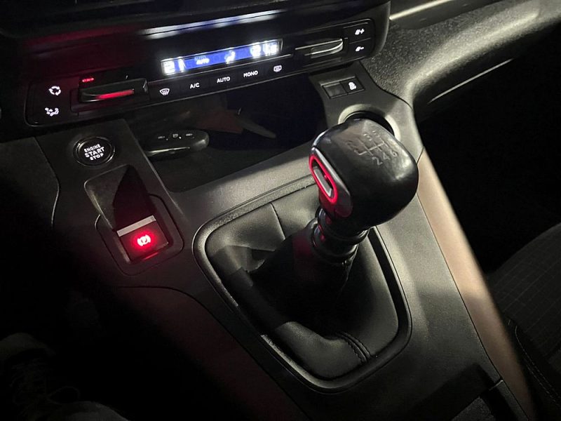 .5 BlueHDi 130 cv LONG / GT LINE / CAMERA AR / CARPLAY / REGULATEUR