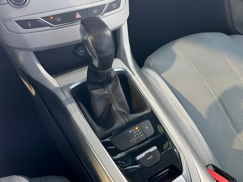 PEUGEOT 308 II 2014  1.2 e-THP 12V 130 cv Boîte auto
