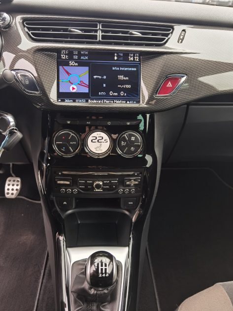 CITROEN DS3 1.6 BlueHDi 120ch SPORT CHIC 2013