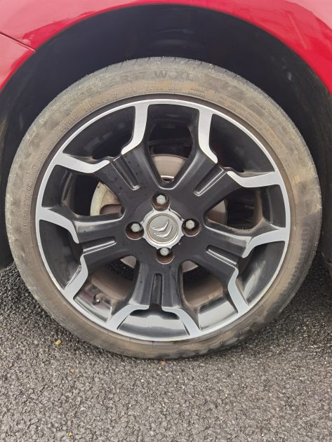 CITROEN DS3 1.6 BlueHDi 120ch SPORT CHIC 2013