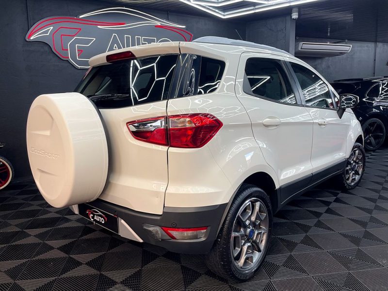 FORD ECOSPORT 2015