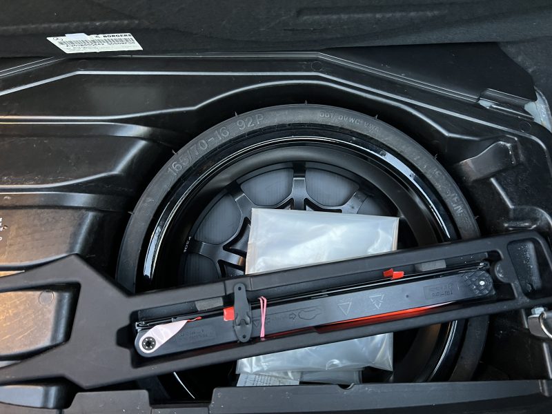 MERCEDES CLASSE CLC 200 KOMPRESSOR 1.8 184 Cv BOITE AUTOMATIQUE 1ERE MAIN 57 900 Kms GARANTIE 1 AN