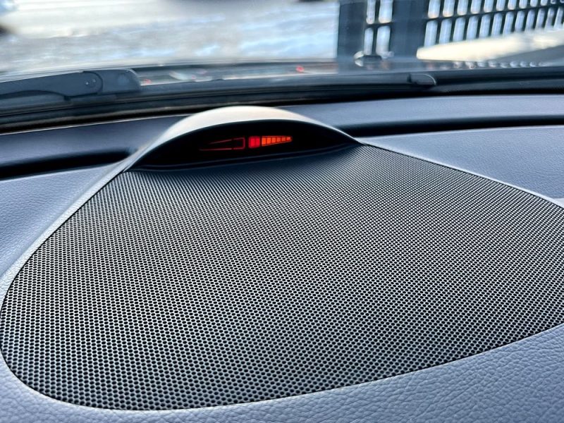 MERCEDES CLASSE CLC 200 KOMPRESSOR 1.8 184 Cv BOITE AUTOMATIQUE 1ERE MAIN 57 900 Kms GARANTIE 1 AN