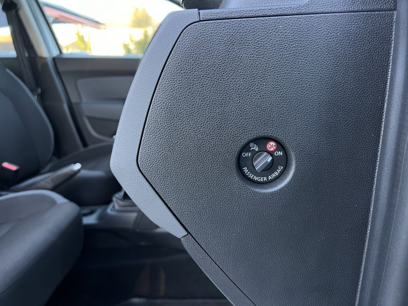 DACIA DUSTER II 1.5 BLUE DCI 115 Cv 4x2 ATTELAGE BLUETOOTH CLIMATISATION REGULATEUR - GARANTIE 1 AN