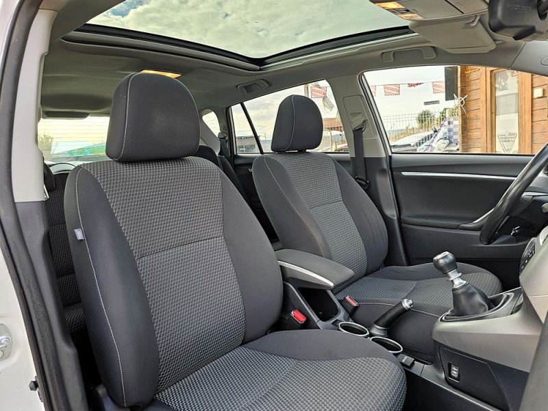 TOYOTA VERSO PHASE 2 1,6 D4-D 112 CH SKYVIEW 