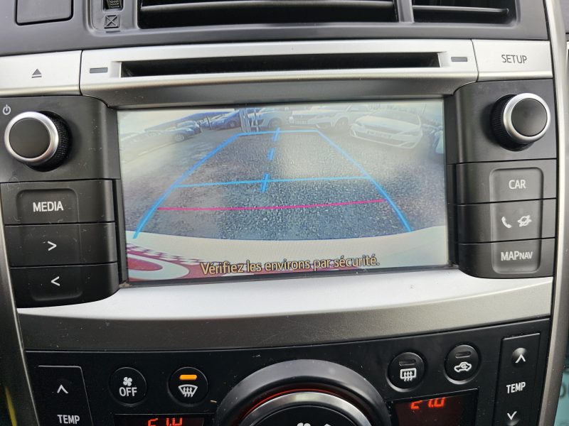 TOYOTA VERSO PHASE 2 1,6 D4-D 112 CH SKYVIEW 