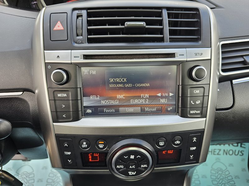 TOYOTA VERSO PHASE 2 1,6 D4-D 112 CH SKYVIEW 