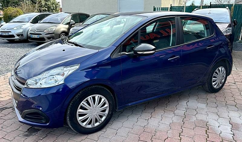PEUGEOT 208 1.2L vti Acces 68cv / REVISER_GARANTIE