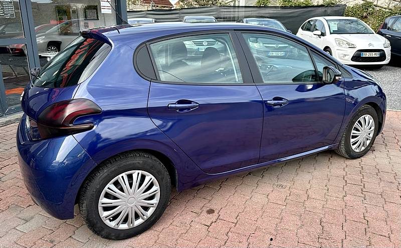 PEUGEOT 208 1.2L vti Acces 68cv / REVISER_GARANTIE