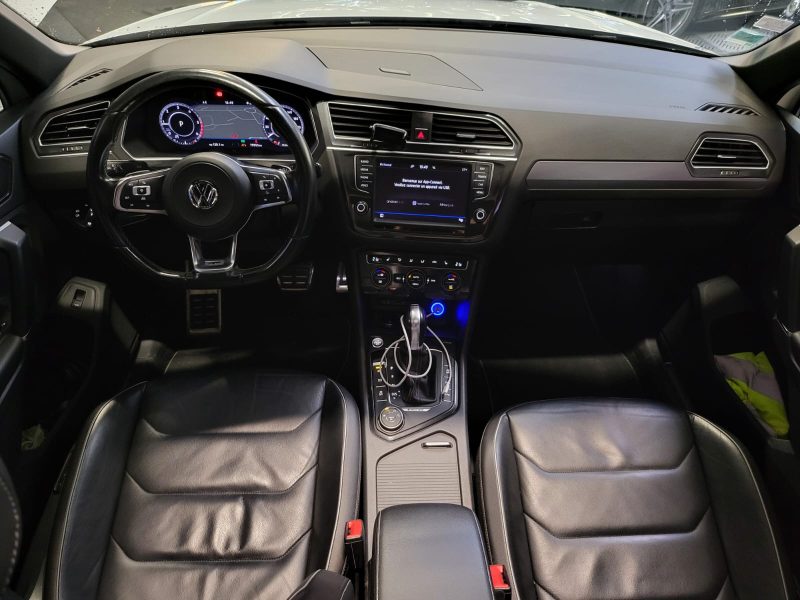 VOLKSWAGEN TIGUAN 2.0 TDI 150 R-LINE 4MOTION DSG APPLE CARPLAY / TOIT OUVRANT / PACK ASSISTANCE