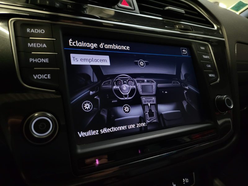 VOLKSWAGEN TIGUAN 2.0 TDI 150 R-LINE 4MOTION DSG APPLE CARPLAY / TOIT OUVRANT / PACK ASSISTANCE
