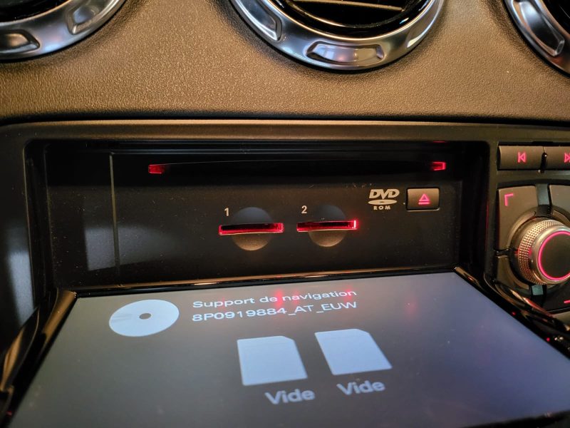 AUDI TT 2.0 TFSi 211cv Ambition Luxe S-Tronic / RADAR-AR/BLUETOOTH/SYSTEME AUDIO CARTE SD