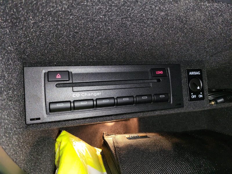 AUDI TT 2.0 TFSi 211cv Ambition Luxe S-Tronic / RADAR-AR/BLUETOOTH/SYSTEME AUDIO CARTE SD