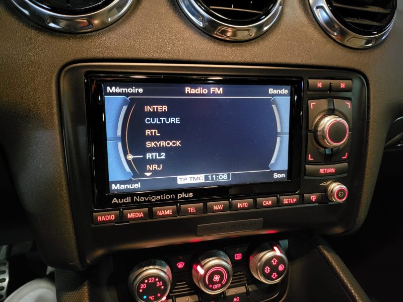 AUDI TT 2.0 TFSi 211cv Ambition Luxe S-Tronic / RADAR-AR/BLUETOOTH/SYSTEME AUDIO CARTE SD