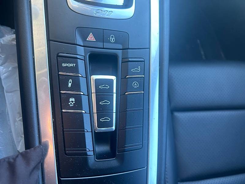 Porsche 911 991(991.2) Carrera 20" 3.0 370CH PDK