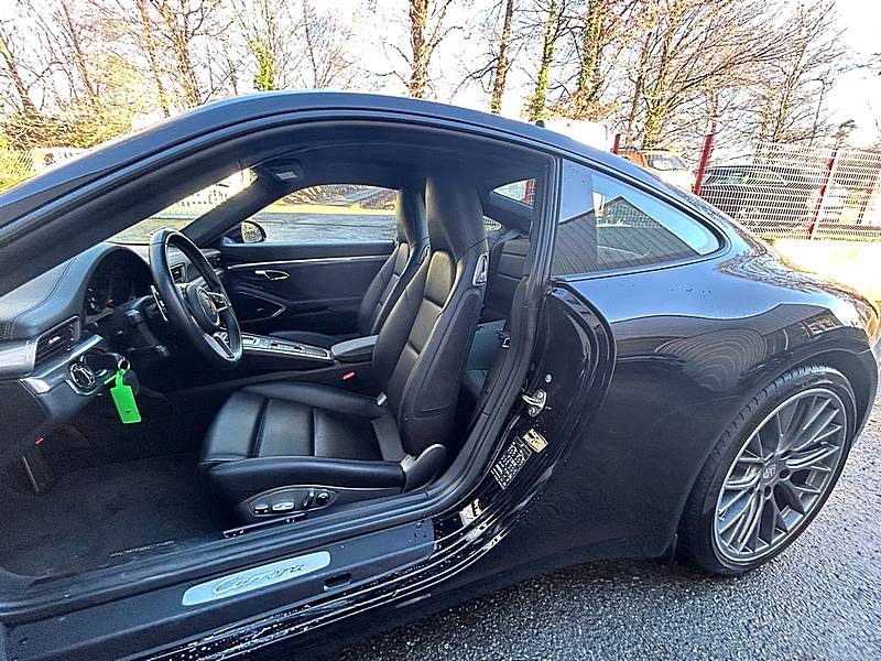 Porsche 911 991(991.2) Carrera 20" 3.0 370CH PDK