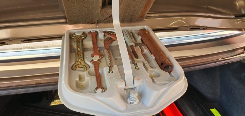 $BMW 520i E28 6 cylindres 126ch, *Collection*, *Restauré complètement*