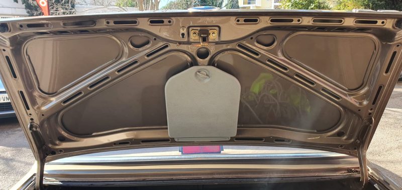 $BMW 520i E28 6 cylindres 126ch, *Collection*, *Restauré complètement*