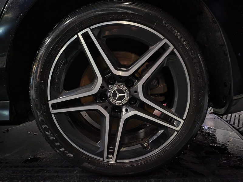 MERCEDES CLA 250 E AMG LINE 8G-DCT APPLE CARPLAY / SIEGE ELECTRIQUE A MEMOIRE / ECLAIRAGE D'AMBIANCE