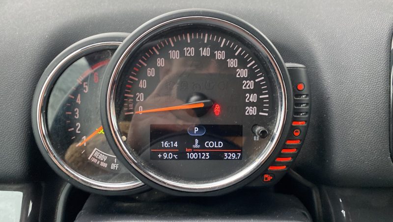 MINI COUNTRYMAN COOPER SD ALL4 CHILI 2.0 L BI TURBO 190 ch