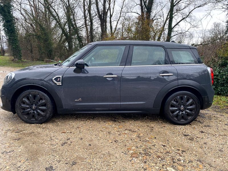MINI COUNTRYMAN COOPER SD ALL4 CHILI 2.0 L BI TURBO 190 ch