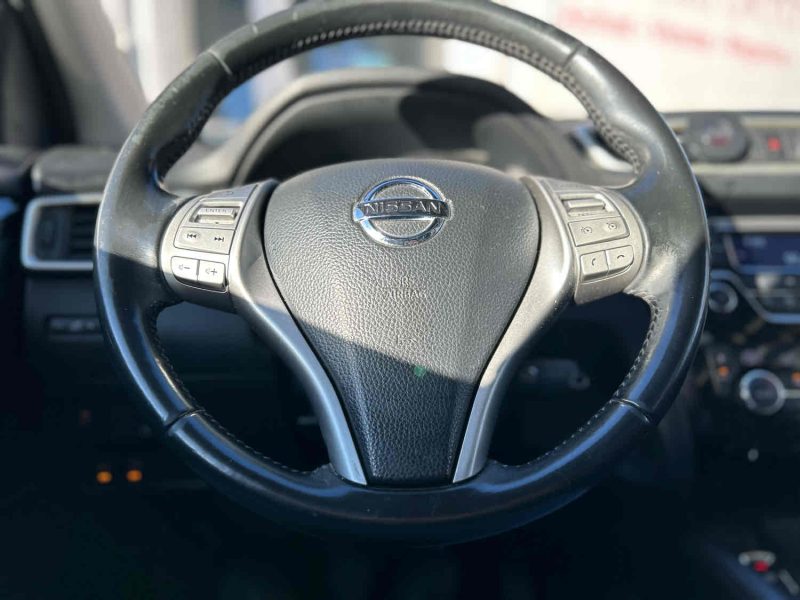 NISSAN QASHQAI II SUV 2015