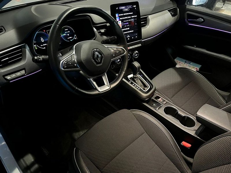 RENAULT ARKANA E-Tech Hybrid 145/94cv Intens BVA / CAMERA DE RECUL/ALERTE FRANCHISSEMENT DE LIGNE