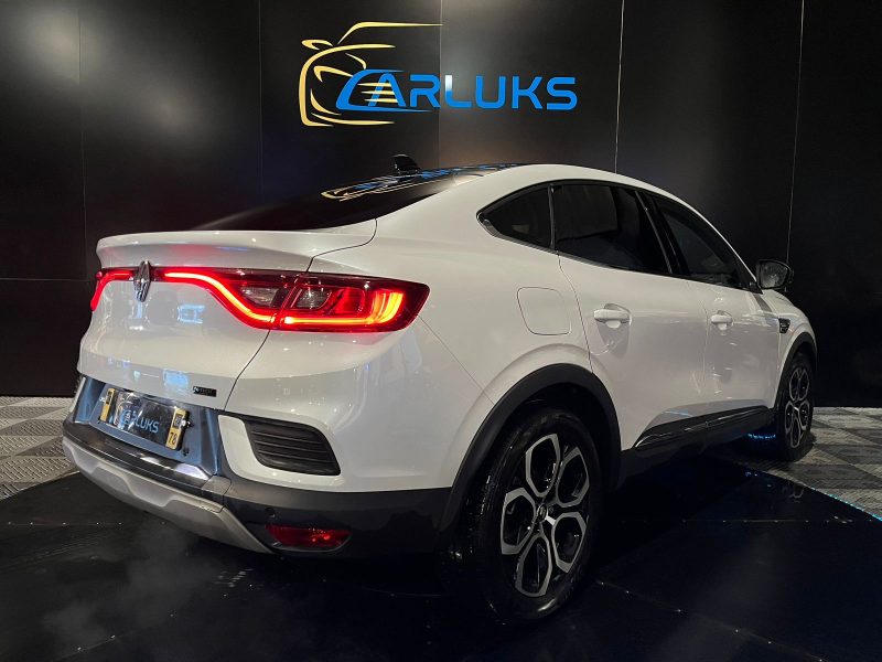RENAULT ARKANA E-Tech Hybrid 145/94cv Intens BVA / CAMERA DE RECUL/ALERTE FRANCHISSEMENT DE LIGNE