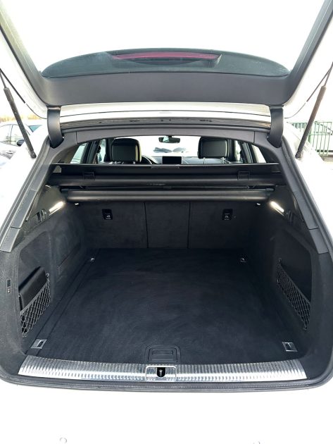 AUDI A4 B9 Avant 2016