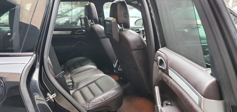 Porsche Cayenne Diesel 3.0l V6 239cv, *Pack chrono*, *Full Full*