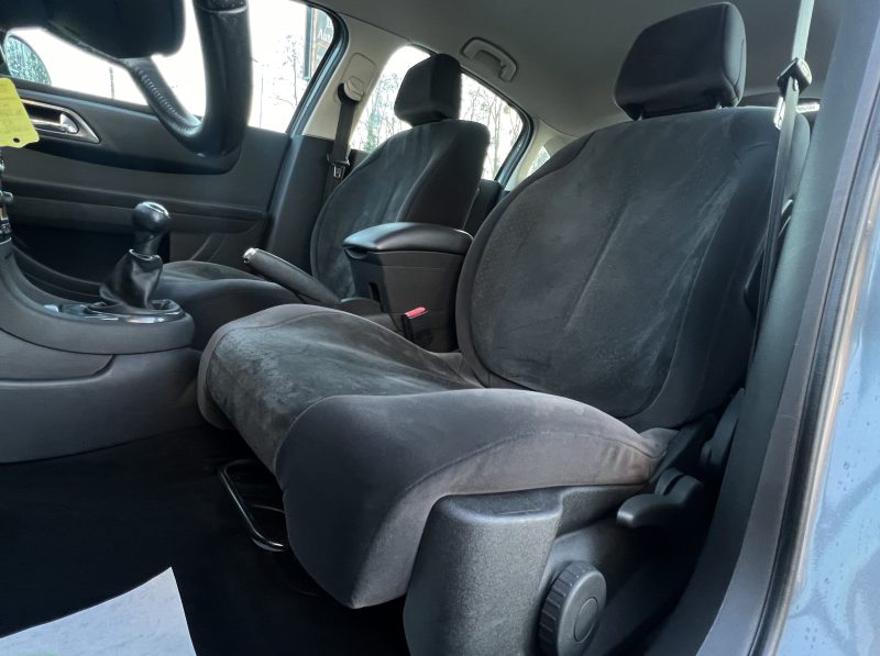 CITROEN C4 EXCLUSIVE 1.6 HDI 110 Cv 1ERE MAIN - GARANTIE 1 AN