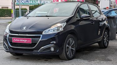 PEUGEOT 208 2019