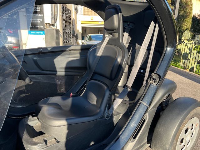 Renault twizy 45 life intens sans permis