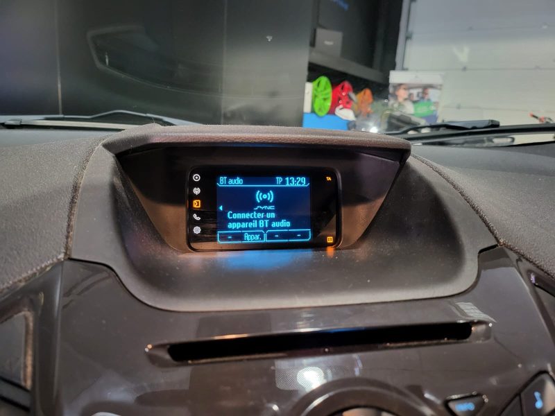 1.5 TDCi 90 cv TITANIUM / RADAR / BLUETOOTH / FEUX AUTO