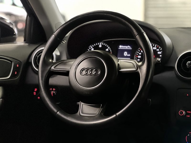 AUDI A1 SPORTBACK 1.6 TDI 105CH AMBITION