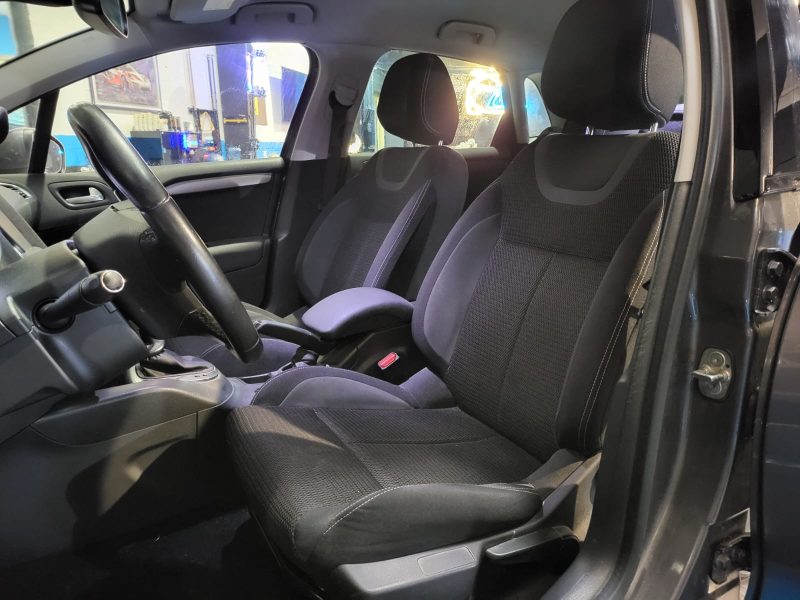 CITROEN C4 II 1.2 PureTech 130cv Millenium Boite Auto // RADAR-AR/GPS/BLUETOOTH