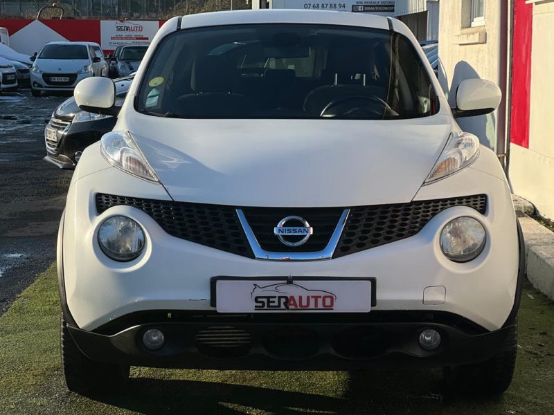 NISSAN JUKE 2011