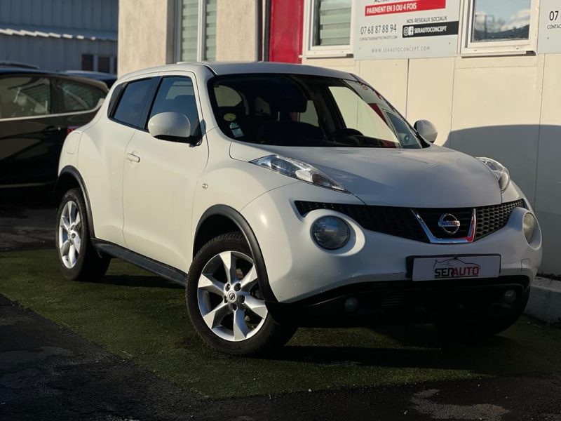 NISSAN JUKE 2011