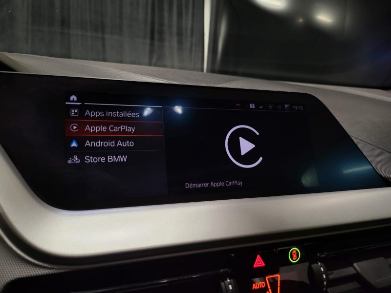 BMW SERIE 118d (F40) 2.0 150cv BUSINESS DESIGN CARPLAY SANS FIL / KEYLESS / ACC / KEYLESS / ANGLE M