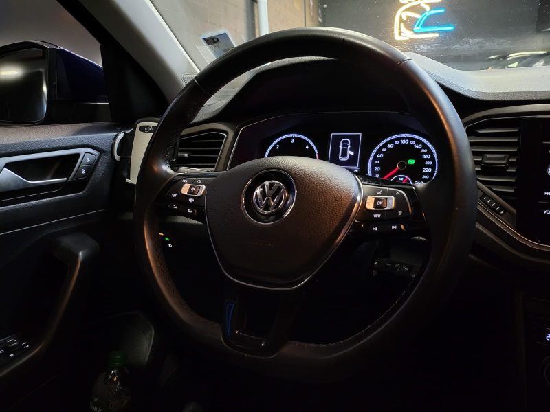 VOLKSWAGEN T-ROC 2.0 TDI 150cv LOUNGE BUSINESS / ENTRETIEN VOLKSWAGEN / PACK DRIVE ASSIST