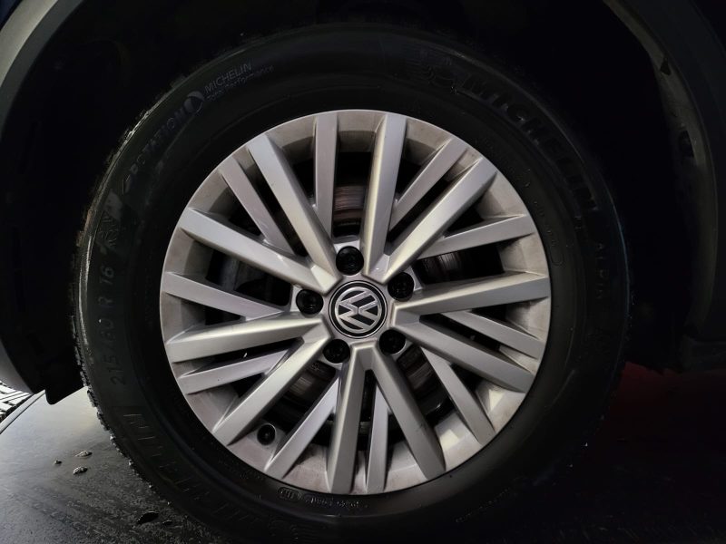 VOLKSWAGEN T-ROC 2.0 TDI 150cv LOUNGE BUSINESS / ENTRETIEN VOLKSWAGEN / PACK DRIVE ASSIST