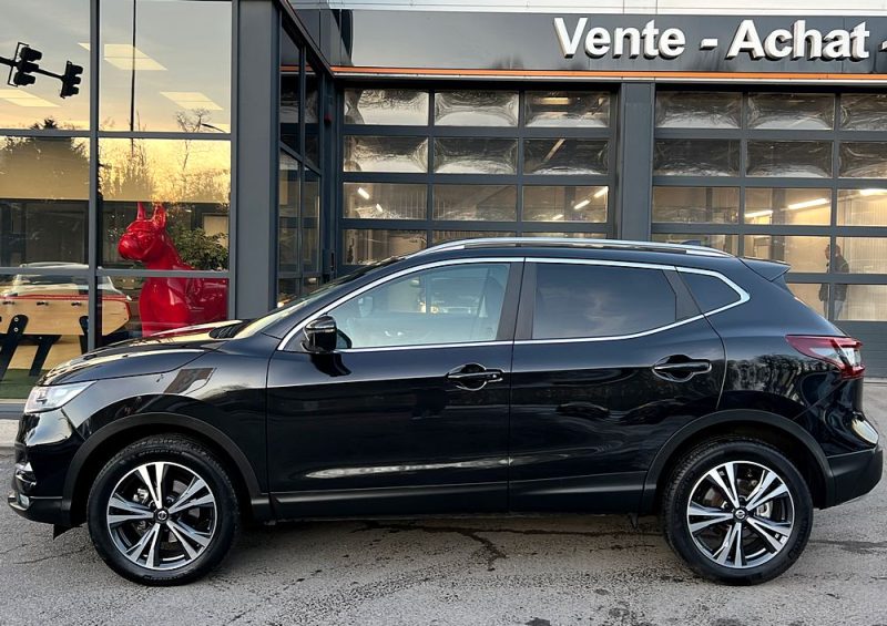 NISSAN QASHQA II PHASE 2 N-CONNECTA 1.5 DCI 115 Cv 1ERE MAIN CAMERA 360 TOIT PANO GPS Garantie 1 An