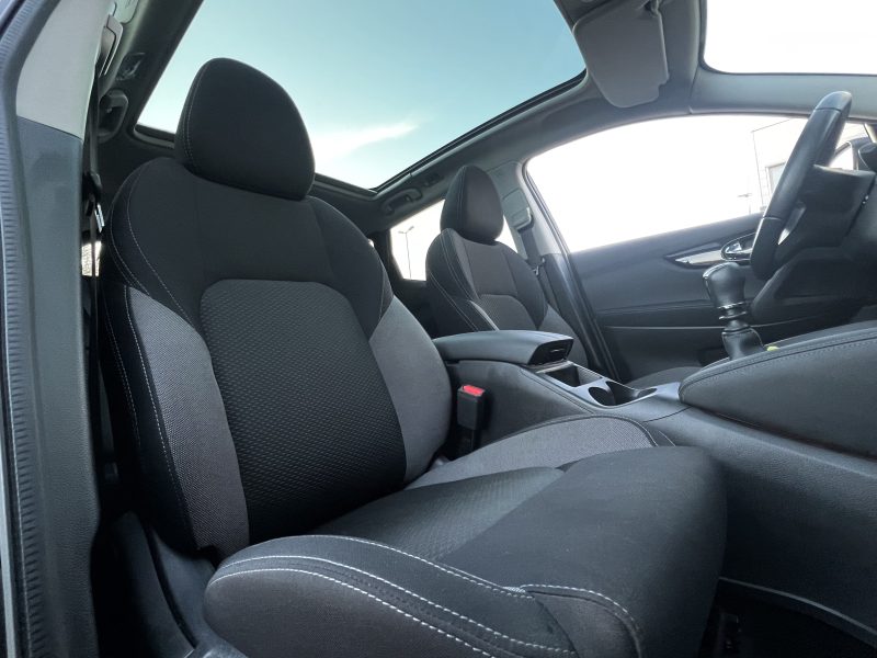 NISSAN QASHQA II PHASE 2 N-CONNECTA 1.5 DCI 115 Cv 1ERE MAIN CAMERA 360 TOIT PANO GPS Garantie 1 An