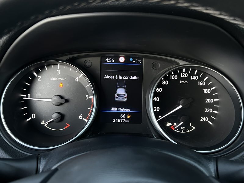 NISSAN QASHQA II PHASE 2 N-CONNECTA 1.5 DCI 115 Cv 1ERE MAIN CAMERA 360 TOIT PANO GPS Garantie 1 An