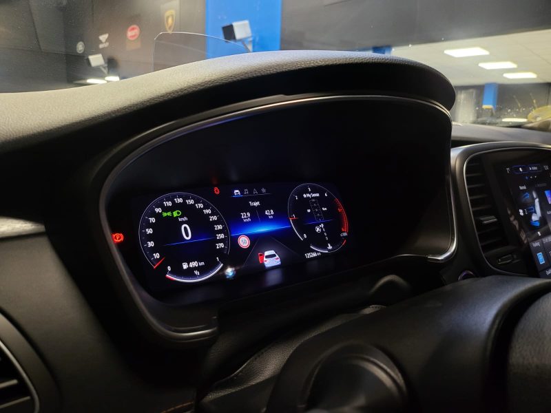 RENAULT TALISMAN ESTATE 2.0 Blue dCi 200cv INITIALE PARIS / CARPLAY / CAMERA /SIEGES MASSANTS