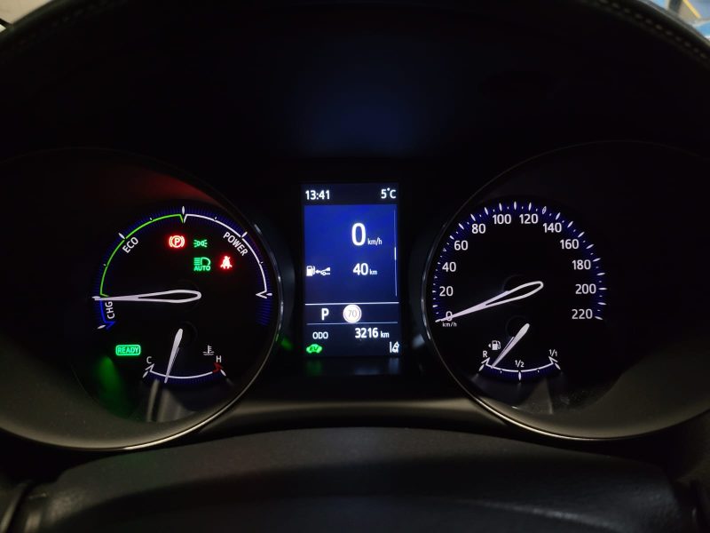 TOYOTA C-HR 2.0 Hybrid 184cv GR-SPORT / PREMIERE MAIN / SIEGE ET VOLANT CHAUFFANT / CAMERA / KEYLESS