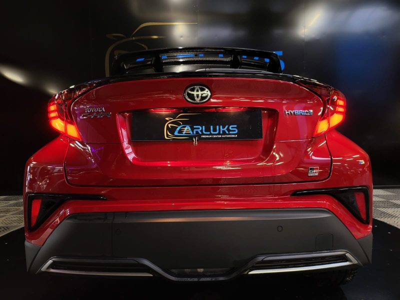 TOYOTA C-HR 2.0 Hybrid 184cv GR-SPORT / PREMIERE MAIN / SIEGE ET VOLANT CHAUFFANT / CAMERA / KEYLESS