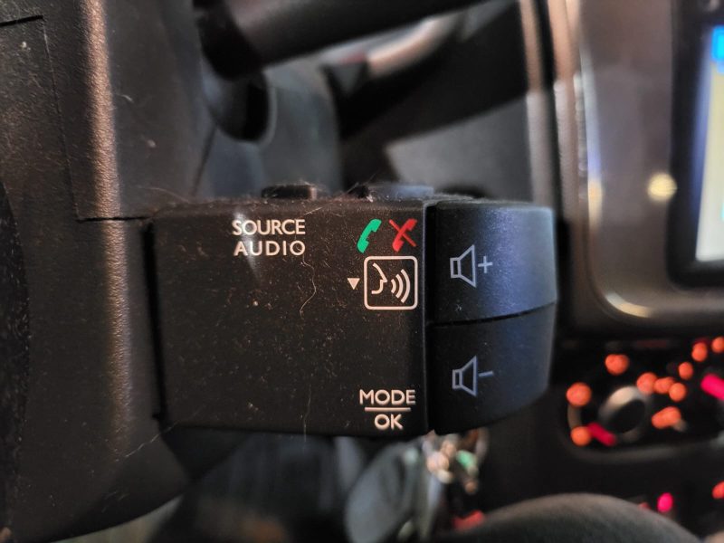 TCe 90 cv STEPWAY / CAMERA AR / GPS / REGULATEUR